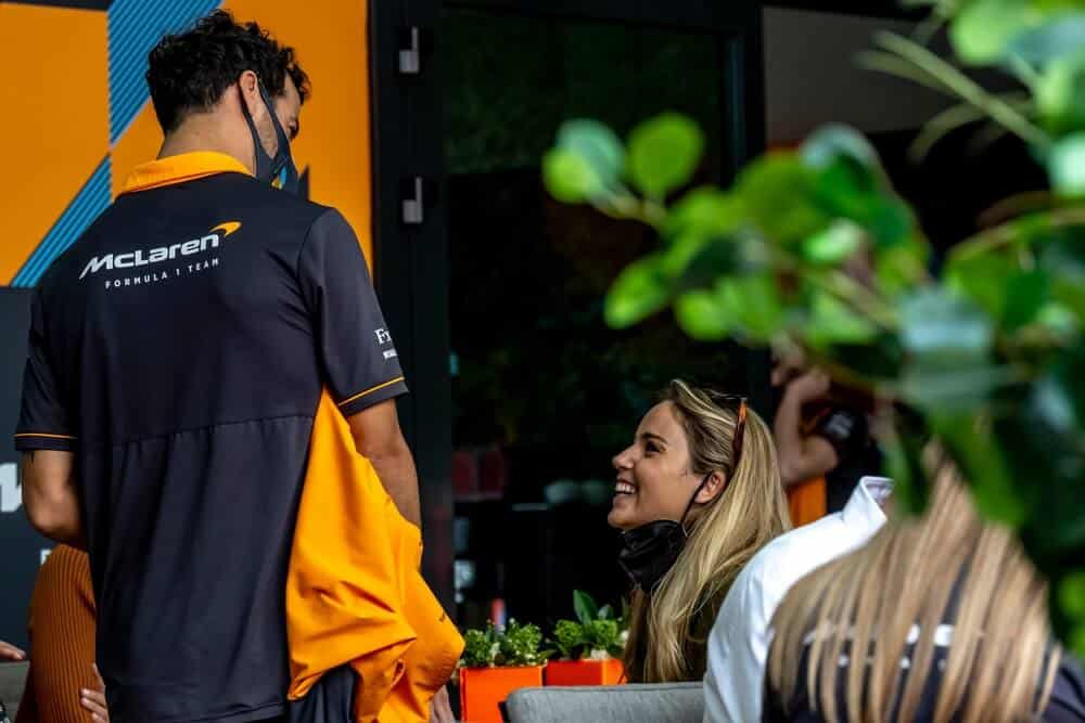 daniel ricciardo's girlfriend