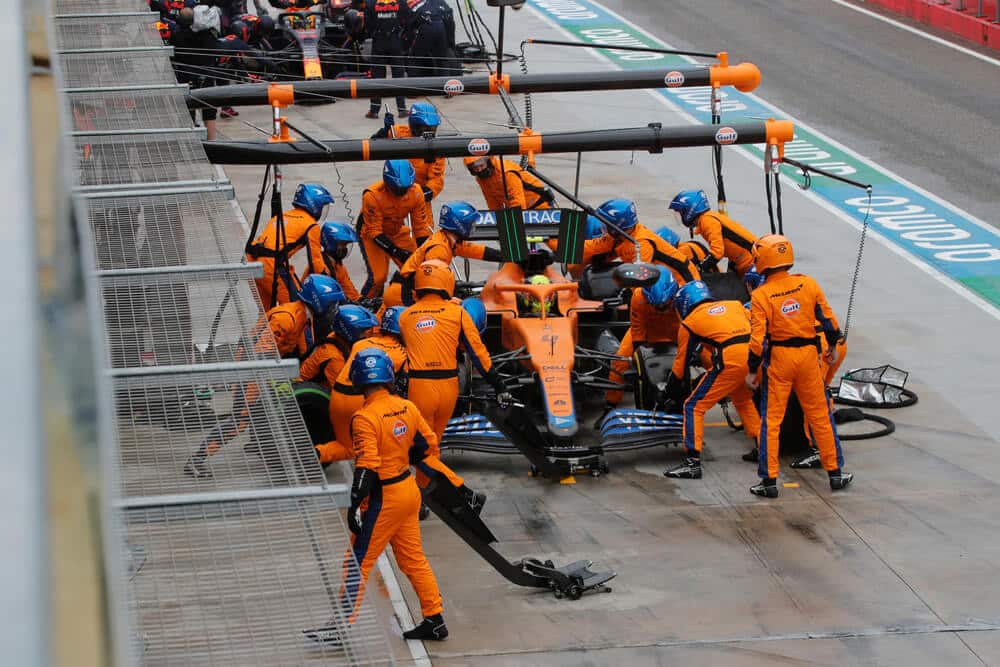 double-stack pit stop f1